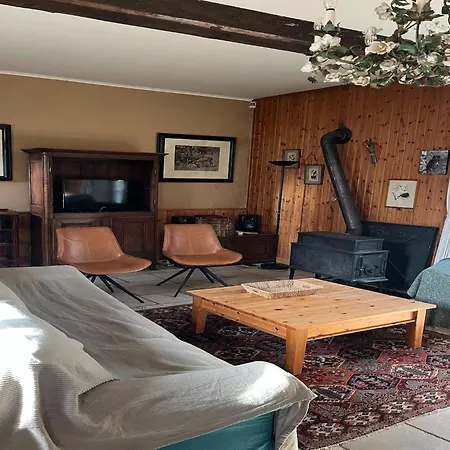 Charming Castle In Tatil Evi Roumont
