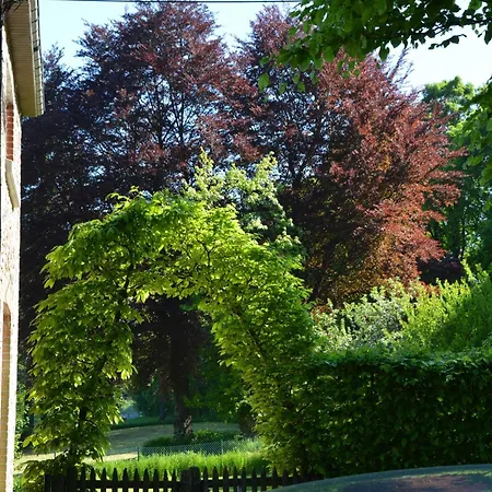 Charming Castle In Holiday home *