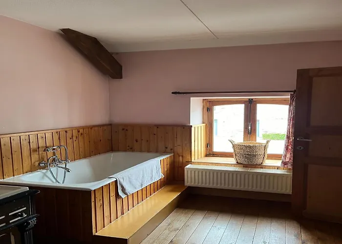 Hébergement de vacances Charming Castle In *